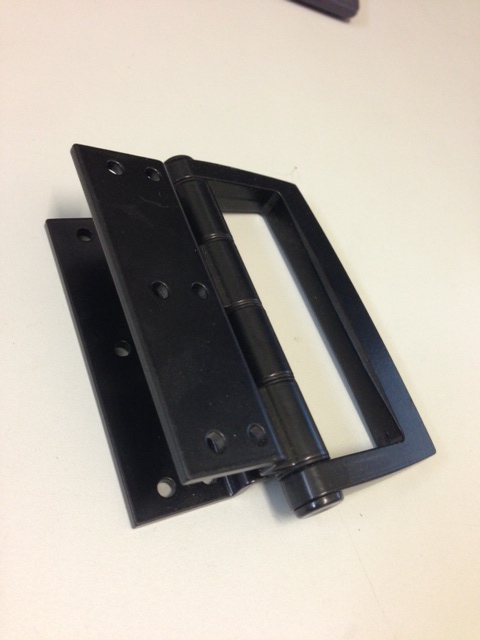 First_Bifold_Hin_5204412ee8349.jpg